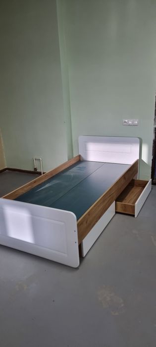 Bolalar mebellari sotiladi