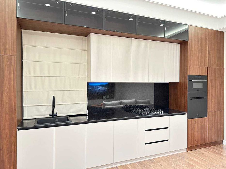 НОВОСТРОЙКА! ГОТОВЫЙ АРЕНДАТОР! Новая 3х ком кв-ра Алайский Минор ID03