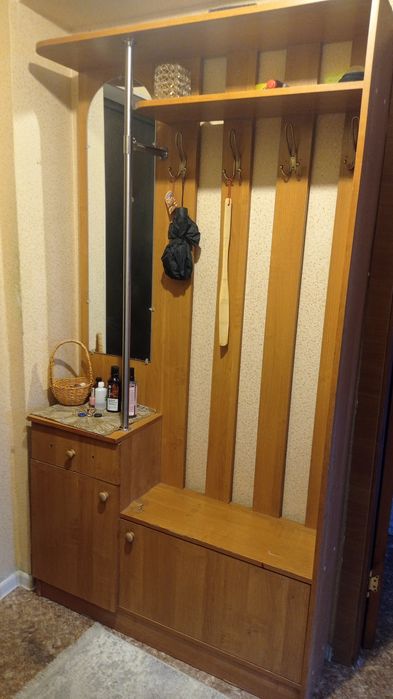 Прихожка в хорошем состояний