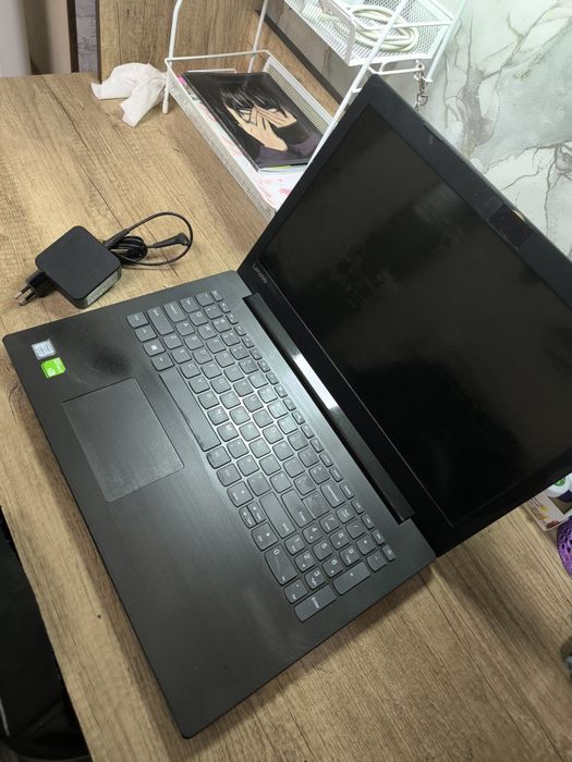 Продаётся ноутбук