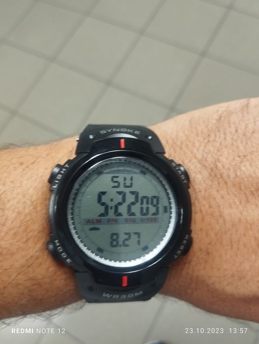 Мъжки електронни часовници