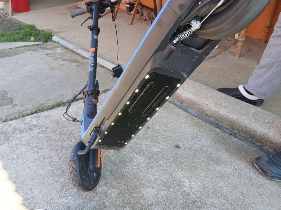 Trotineta electrica pt copii max 100 kg