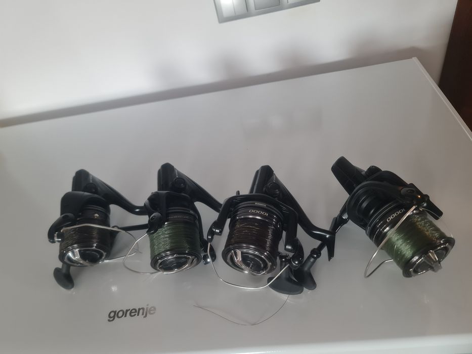 Mulinete shimano aerlex XTB noi  cu monofilamen fox pe ele încărcate folosite doar o partida  sunt 4 disponibile .