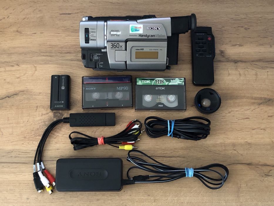 Y2k Видеокамера Sony CCD-TRV67
