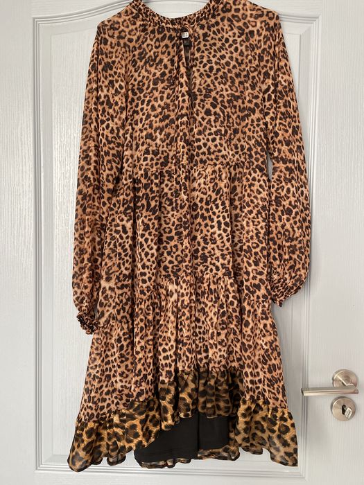 Rochii M L ,in stare foarte bună preturi diferite