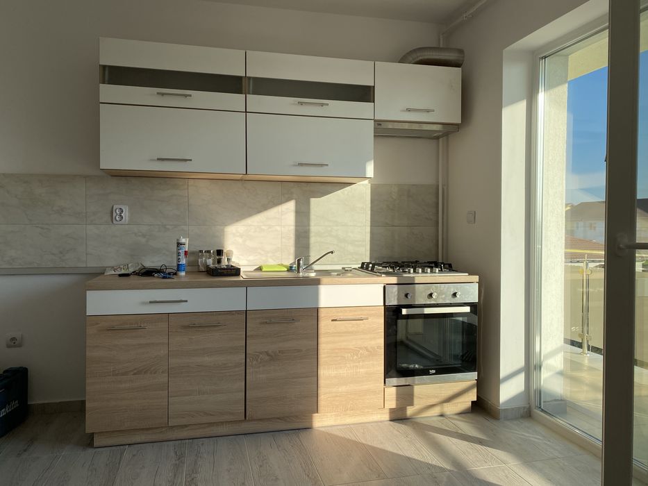 Montez mobila la domiciliul clientului,