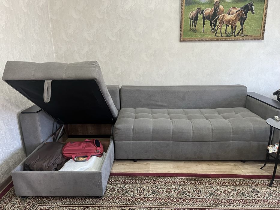 Продам диван в хорошем состоянии