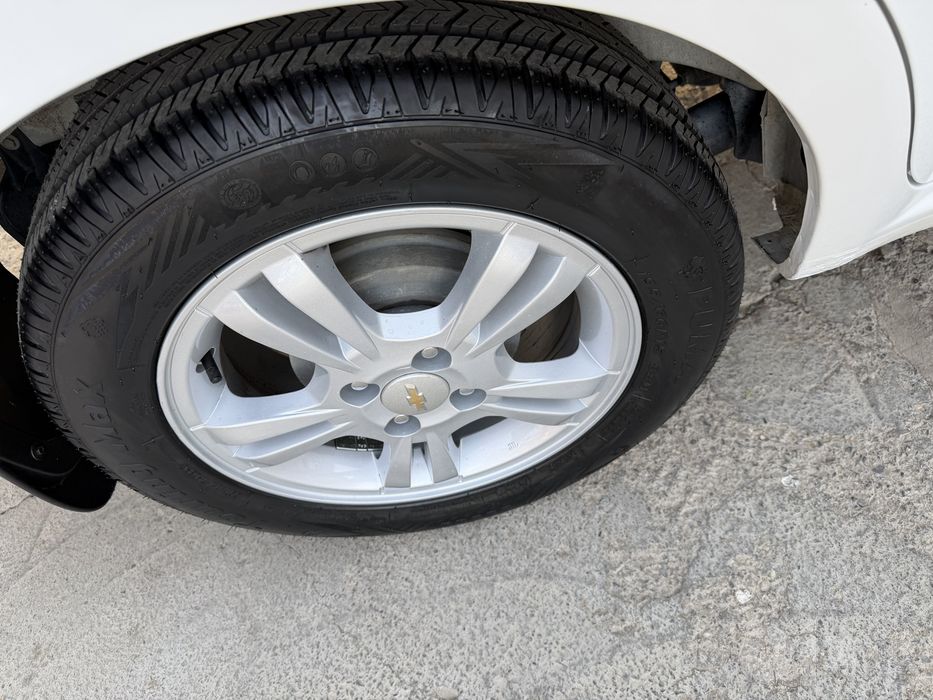 Chevrolet Nexia 3  4-P Prapan Gaz Yumshoq balon