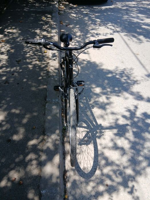 Vand bicicleta in stare buna