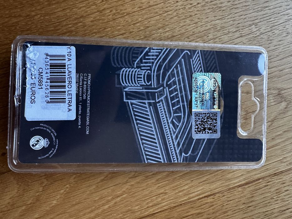 Vand breloc real madrid original