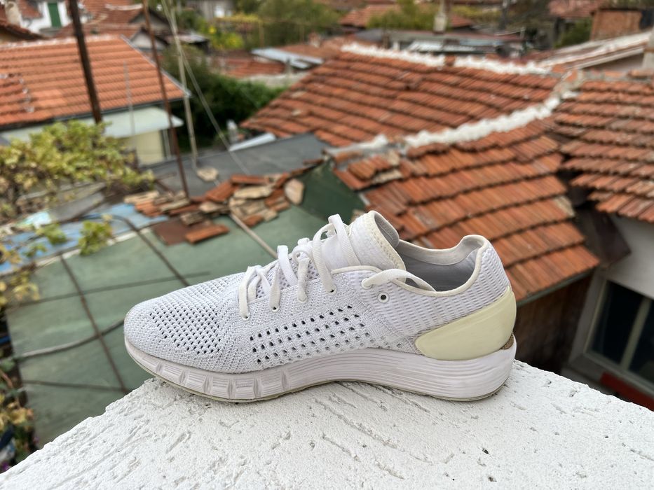 Under. Armour 43 Sonic