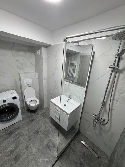 Inchiriez apartament 2 camere