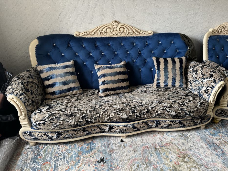 Продам диван комплект