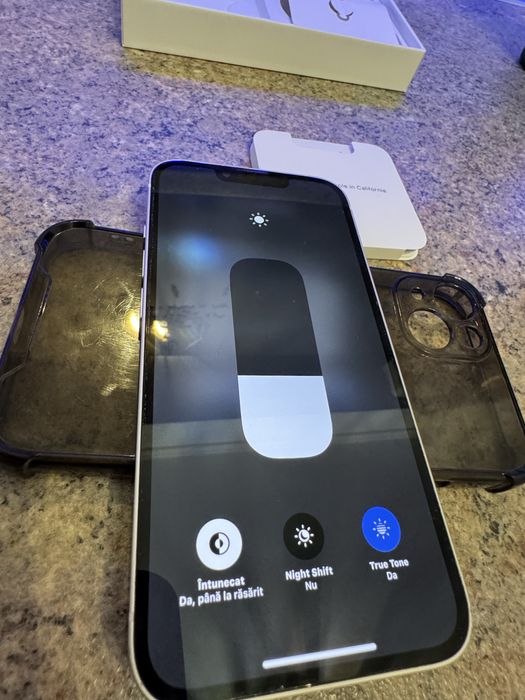 Iphone 13 128 GB 90% viata baterie, impecabil fara zgarienturi