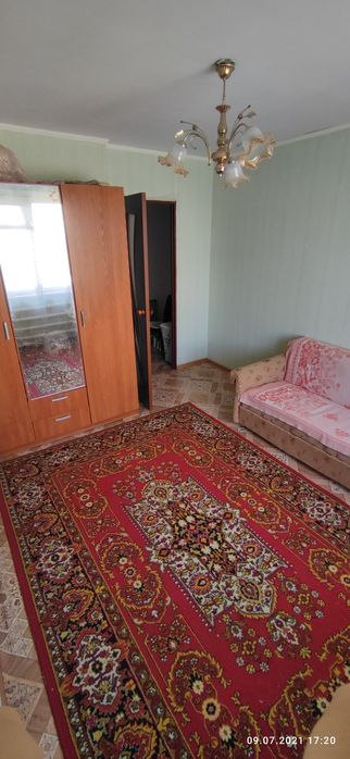 Сдам двушку микрорайон Строитель