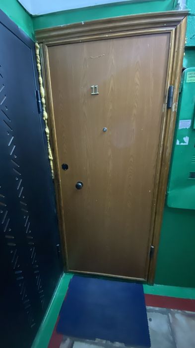 Срочно продам двер