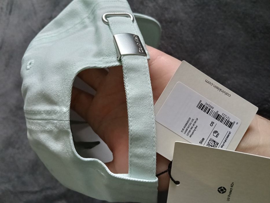 Calvin Klein cotton twill șapcă unisex albastru deschis cu logo mic metalic oS noua originala 100%