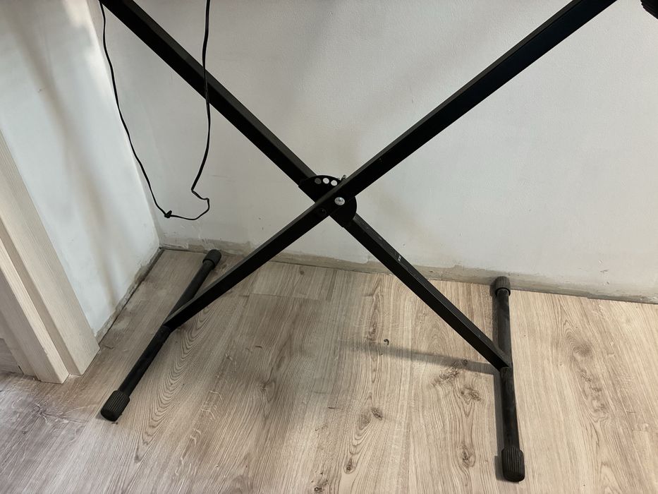 Orga Yamaha PSR-F51