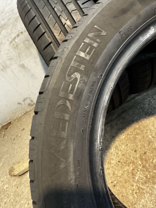 Гуми 195/50/15 VREDESTEIN Sport trac Giugiaro