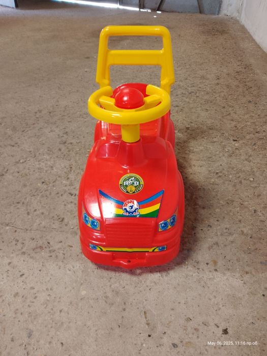 Продавам детска количка