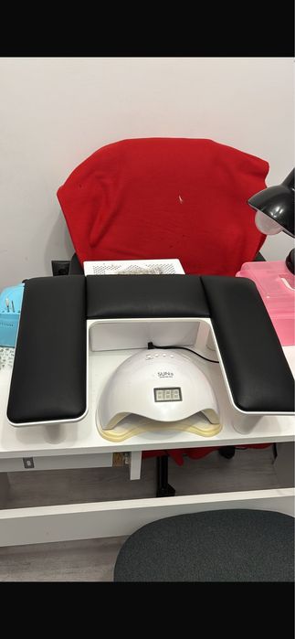 Suport pt incheietura mainii din piele in forma de U pt pilire unnghii