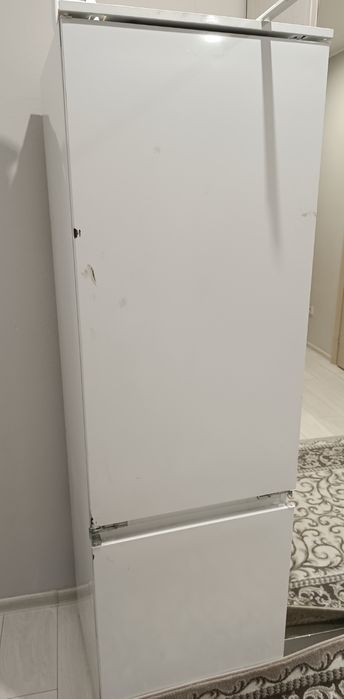 Отдам холодильник (Не работает)