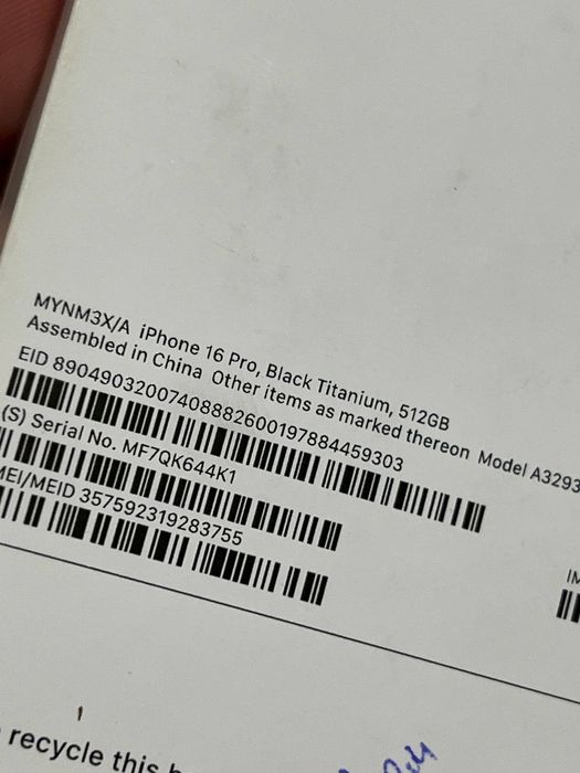 Iphone 16 pro 512 gb Black Titanium , Apple Watch Ultra 2 46mm Black T