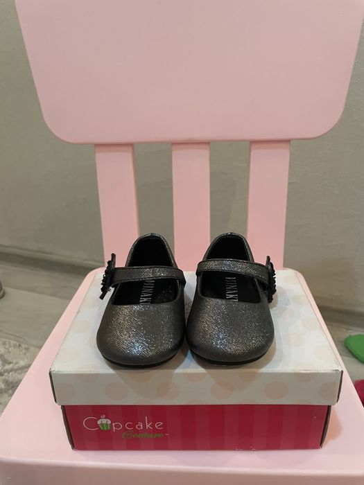 Продам туфли детские