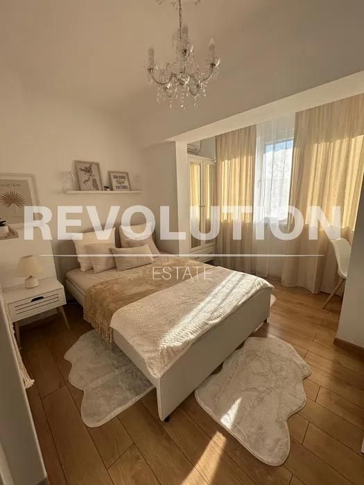 Дава се под наем Двустаен апартамент в Варна, Чайка - 65 кв.м за 600 € - Снимка #3