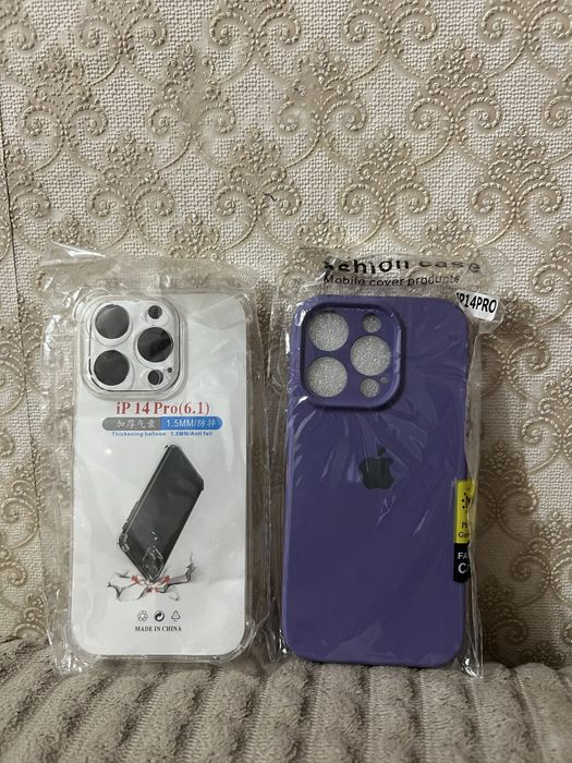 Чехлы на айфон 14 про