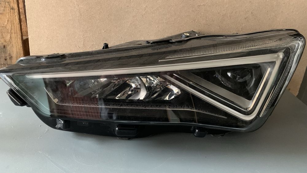 Фар за Seat Tarraco