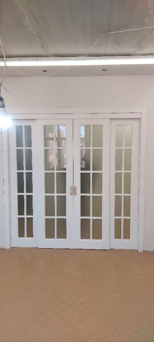 Установка входных и межкомнатных дверей