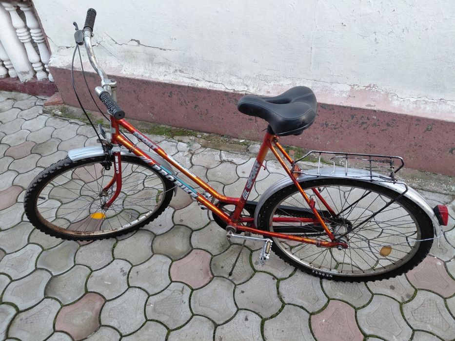 Bicicletă damă cu 3 viteze