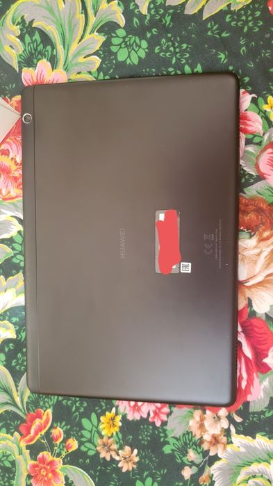 Планшет Huawei MediaPad T5 10.1" (32 GB) / В отличном состоянии