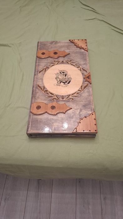 нарды кустарные!