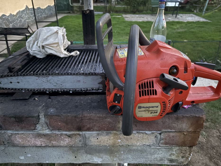 Drujba Husqvarna 236 necesita lama si lant
