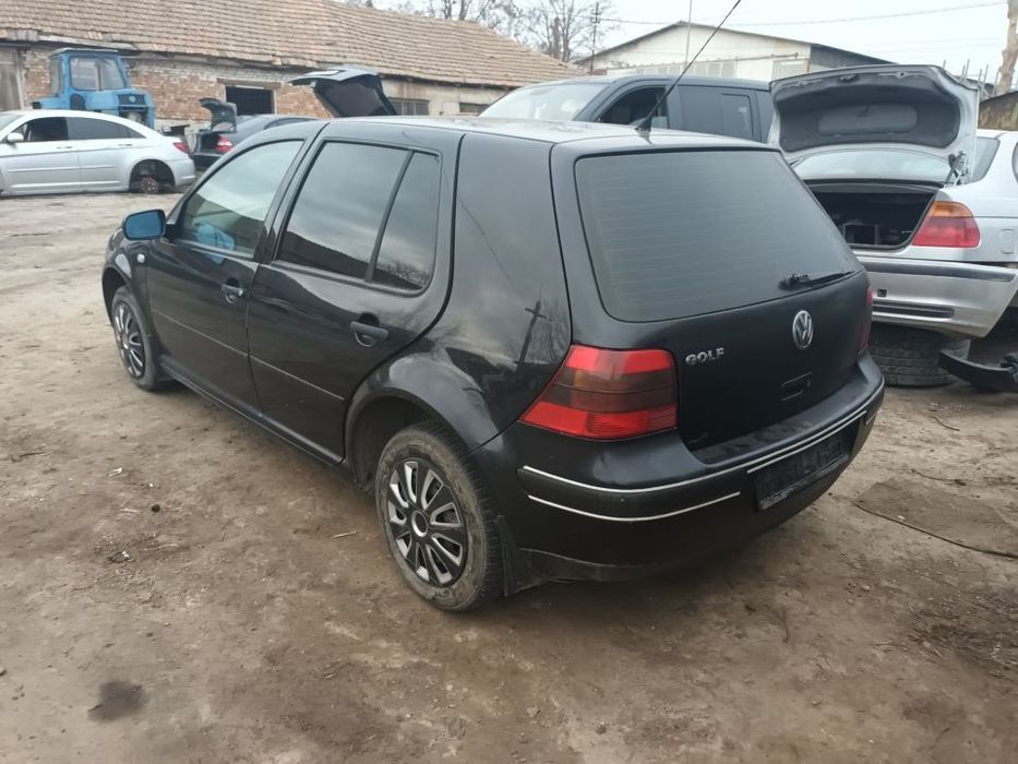 Dezmembrari  VW GOLF 4  1997  > 2006 1.4 16V Benzina