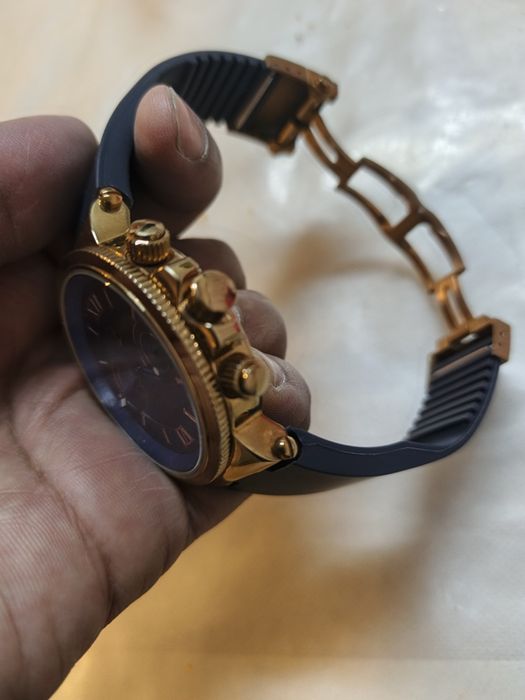 Механические часы Ulisse Nardin
Механические часы Ulisse Nardin