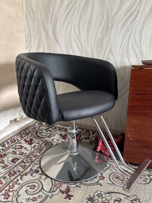Кресло для парикхмахеров