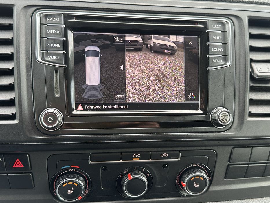 VW Transporter T6 2016 2.0TDI 150cp DSG /Rate avans 0/Garantie