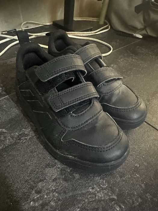 Кроссовки детские Adidas
