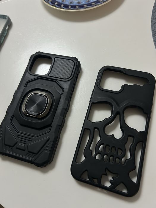 Чехлы на iphone 12