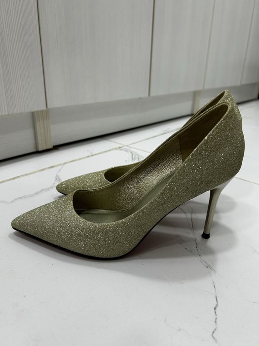 Туфли на шпильке 38 размер