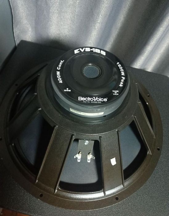 Electro Voice фирменный