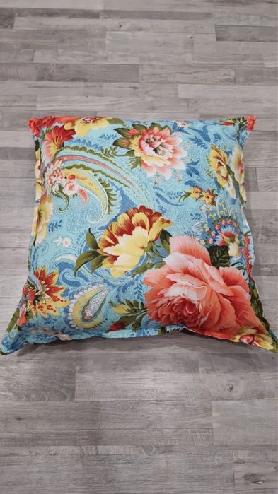 Продаю Подушек.