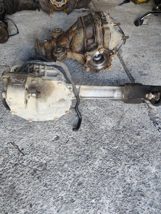 Nisan Pantfinder 2.5dci-174кс .Заден Диференциал, Преден Диференциал
