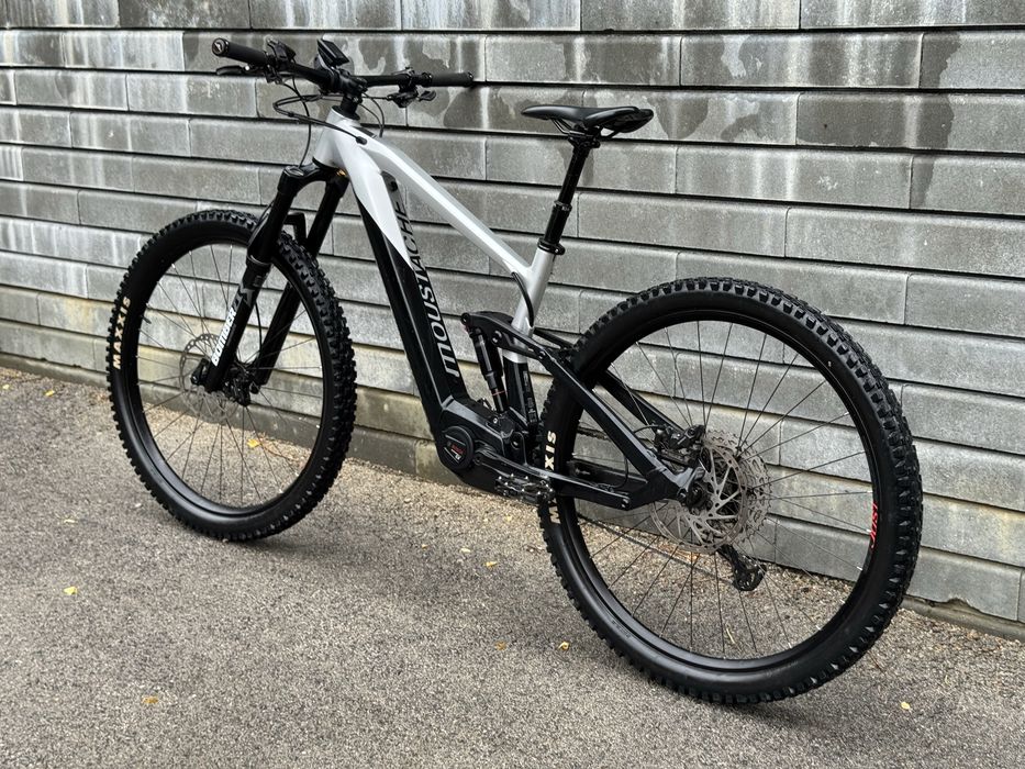 Електрически велосипед , E-bike MOUSTACHE TRAIL 5( M размер)