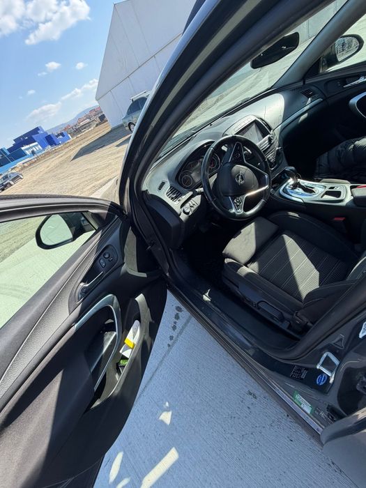 Opel insignia sports tourer