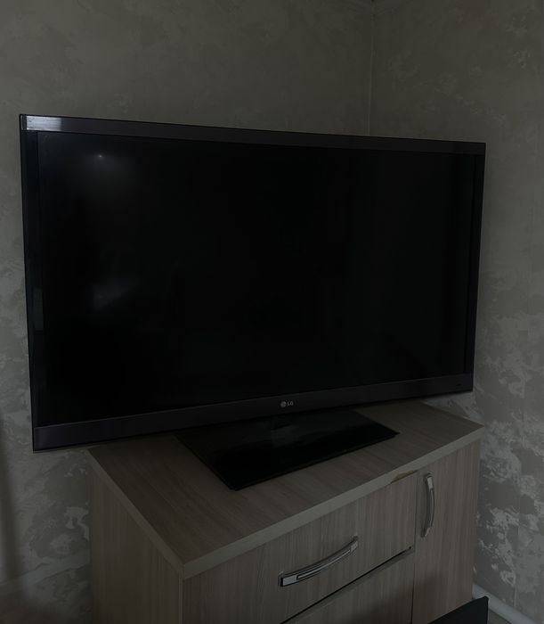 Продам 3D смарт телевизор