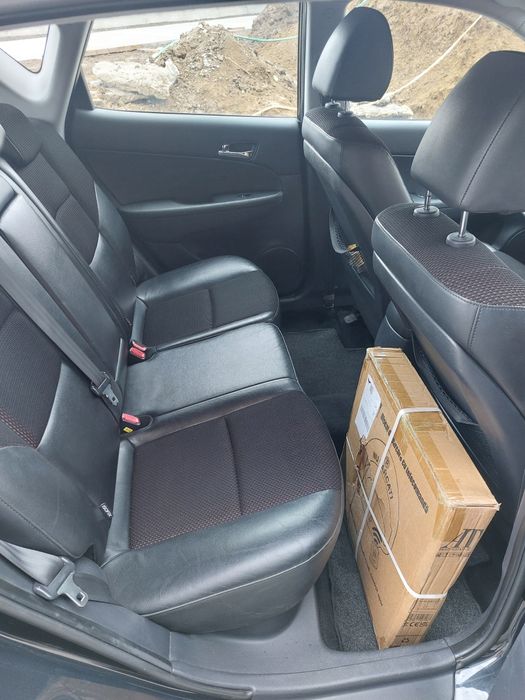 Hyundai i30,  2011, 140000 km, manuala